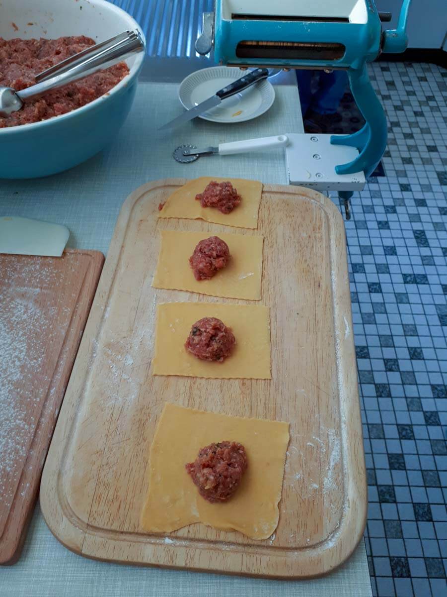 Lieblingsrezepte aus „Karles Küche“: Schwäbische Maultaschen selber ...