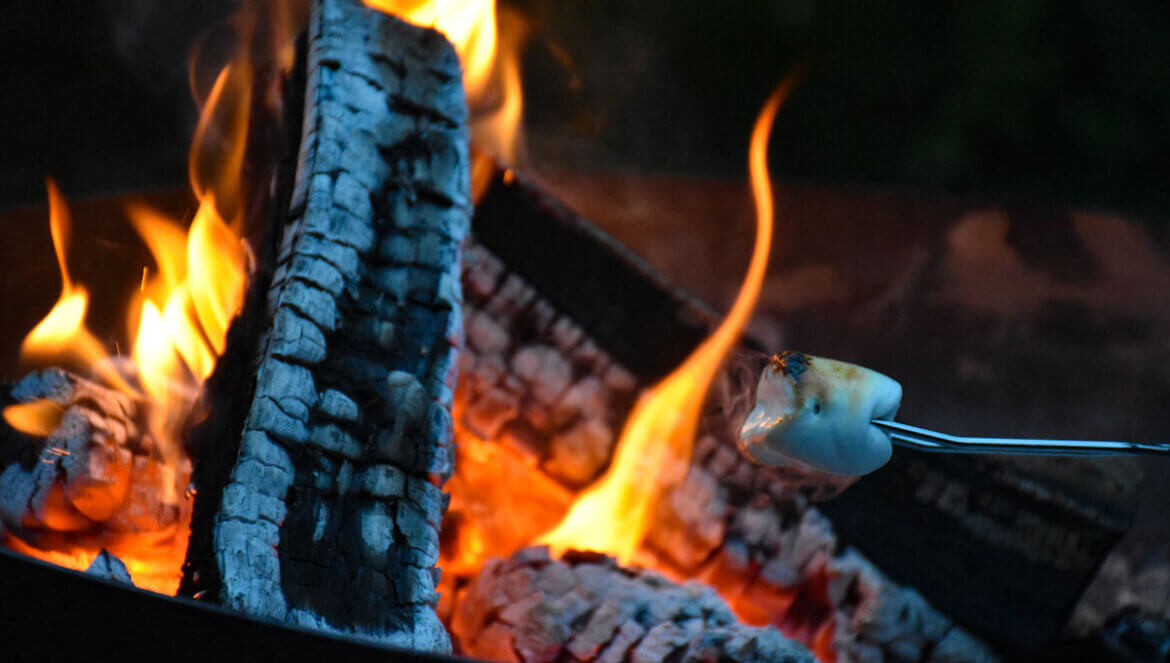 Leicht gebräunt sind die gerösteten Marshmallows perfekt