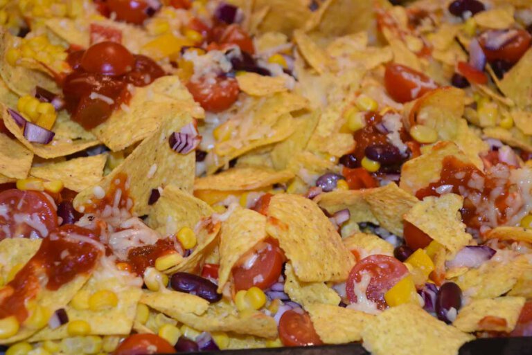 Nachos Rezept Mit Käse überbackene Nachos selber machen Familien