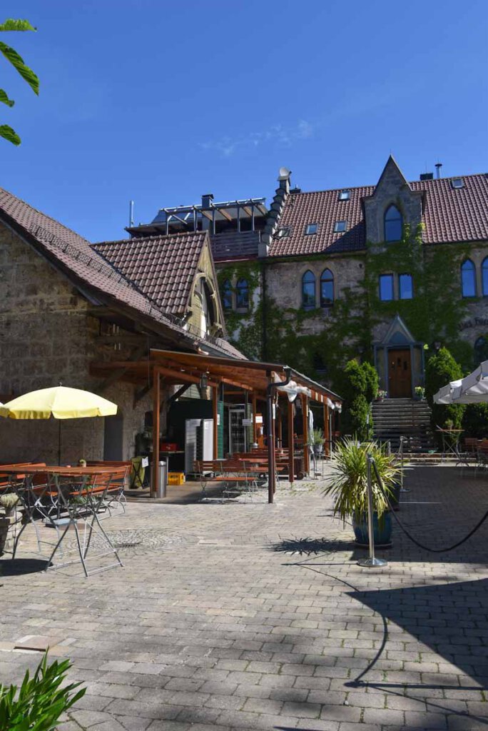 Romantisch auch für Hochzeiten: Das "Alte Forsthaus" am Lichtenstein