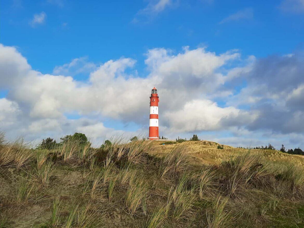 Amrum Sehenswürdigkeiten: Der Leuchtturm in den Dünen