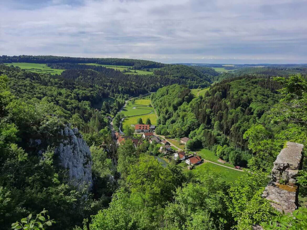 Geheimtipp Schwäbische Alb: Wandern im Großen Lautertal