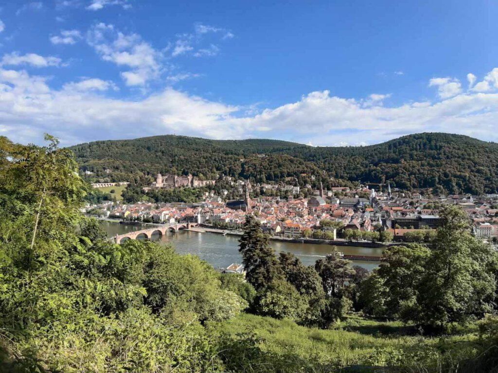 Blick vom Philosophenweg auf Heidelberg