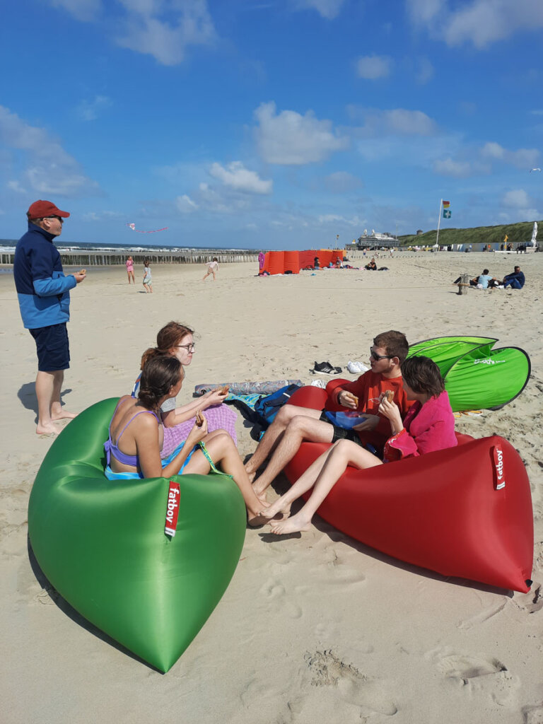 Strandleben in Domburg mit unseren 4 Teenagern
