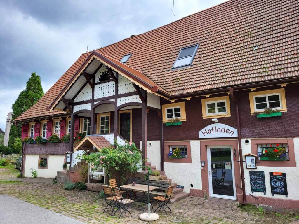 Der Hofbauernhof mit Hofladen in Loßburg-Schömberg