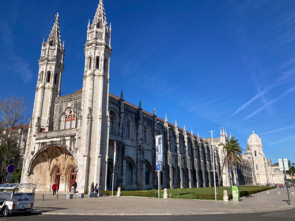 Das Kloster Mosteiro dos Jeronimos in Lissabon