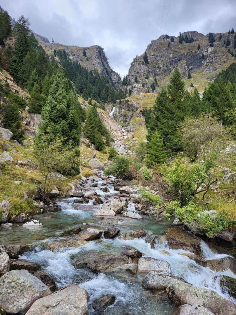 Blick ins unberührte Südtiroler Zieltal im Naturpark Texelgruppe