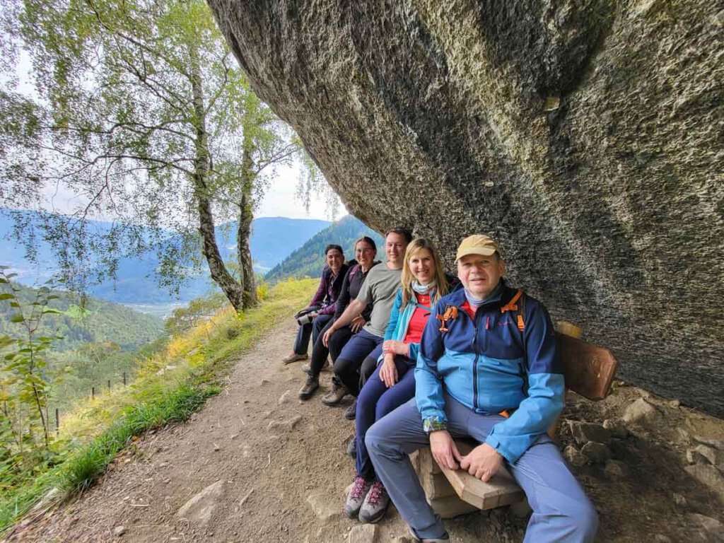 Unsere Wandergruppe auf dem Alpinsteig Wasserfall