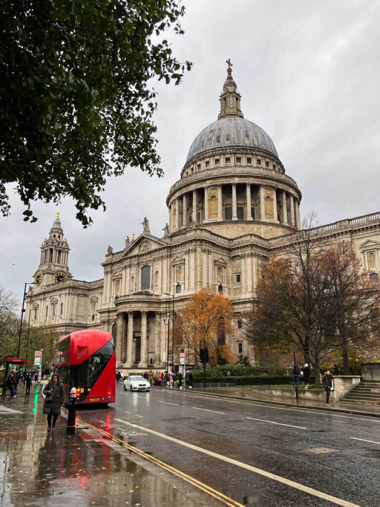 Die berühmte St. Paul's Cathedral in London