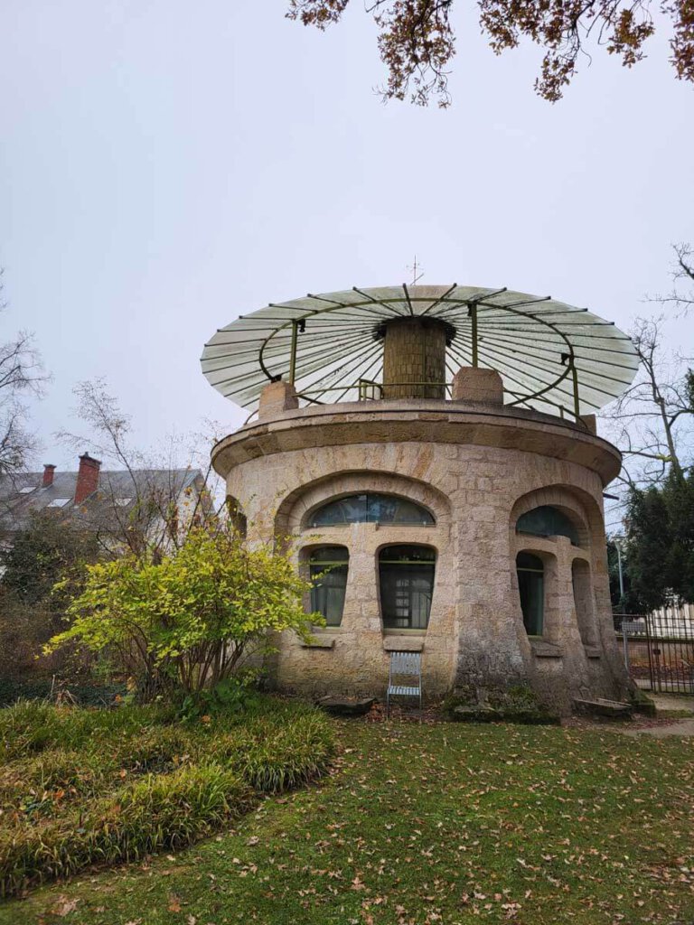 Das "Aquarium" im Garten der École de Nancy