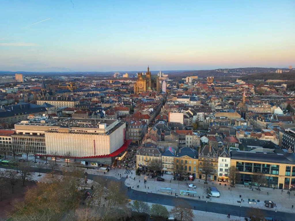 Mit dem City Skyliner auf 80 m über Metz