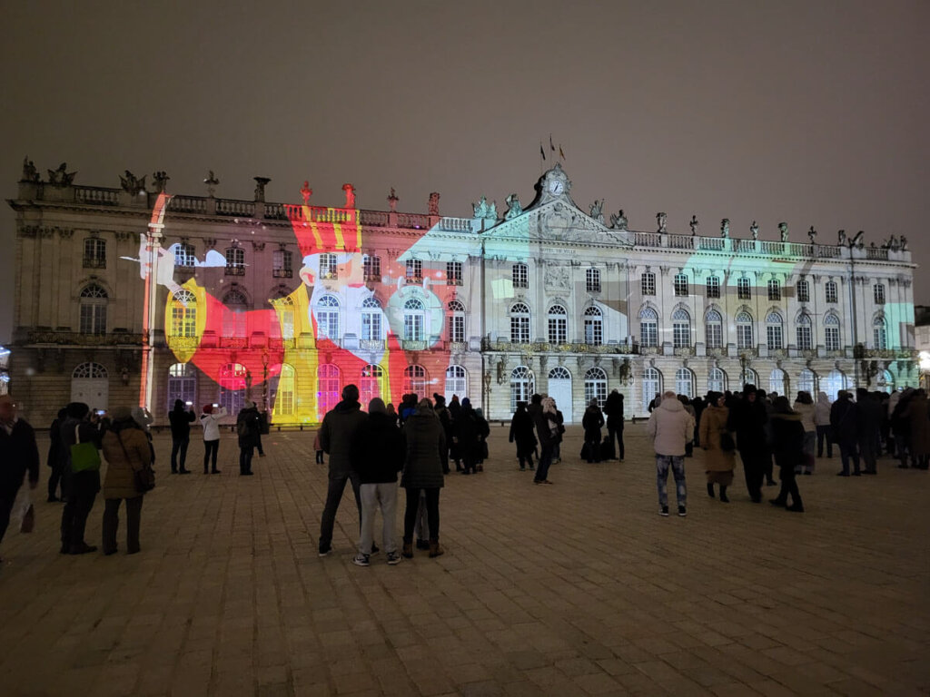 Videomapping zu Ehren von Saint Nicolas auf der Place Stanislas in Nancy