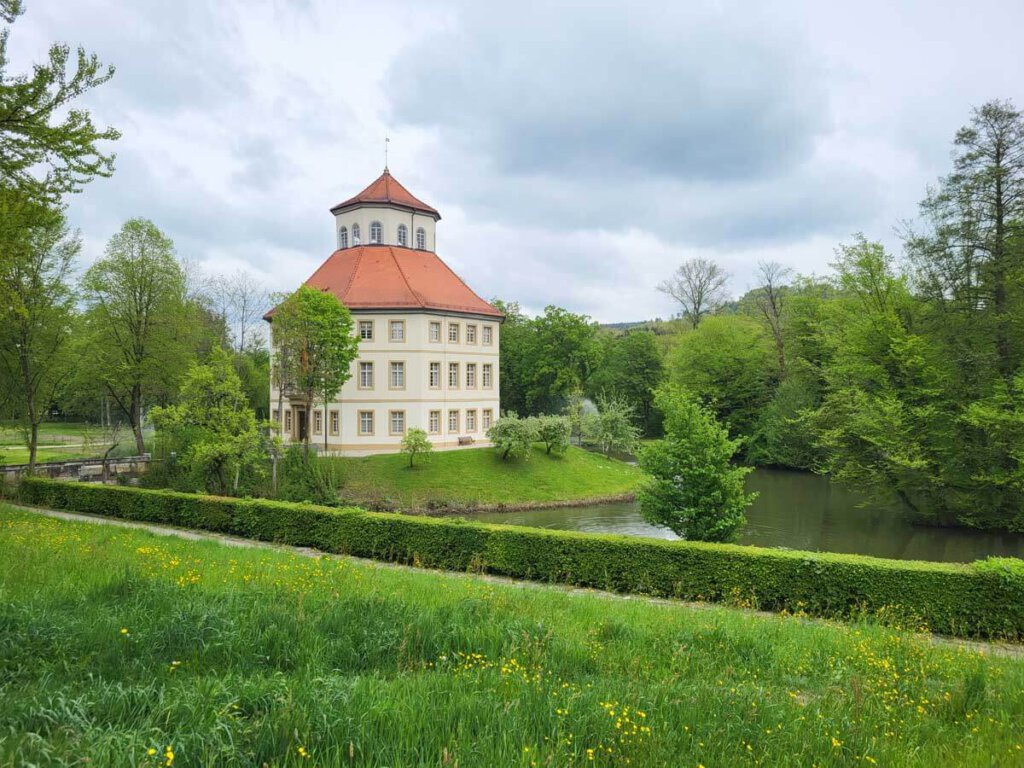 Wasserschloss Oppenweiler im Schwäbischen Mostviertel bei Backnang