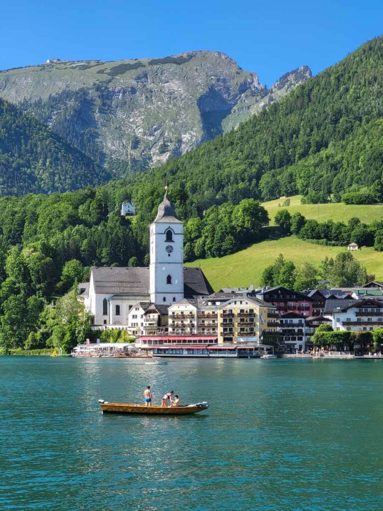 Postkartenidylle am Wolfgangsee, einem der berühmtesten Seen Österreichs