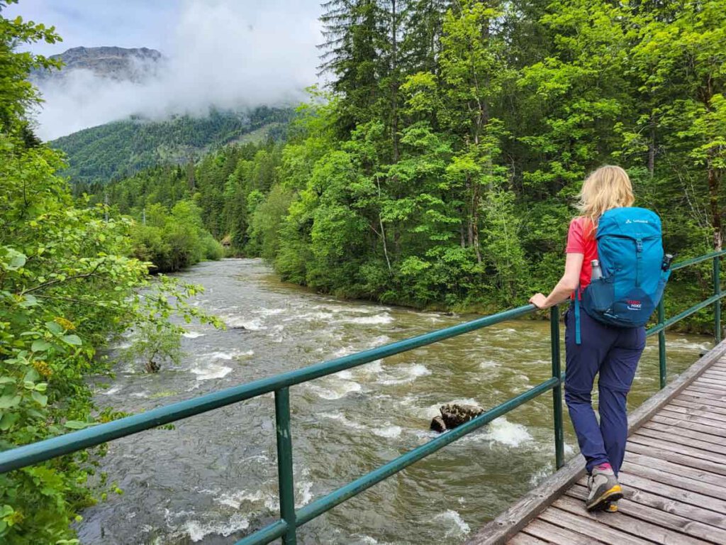 Wandern entlang der Koppentraun im Salzkammergut