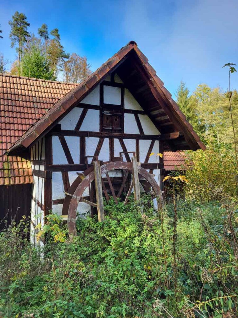 Die historische Plotzsägemühle bei Loffenau im Nordschwarzwald