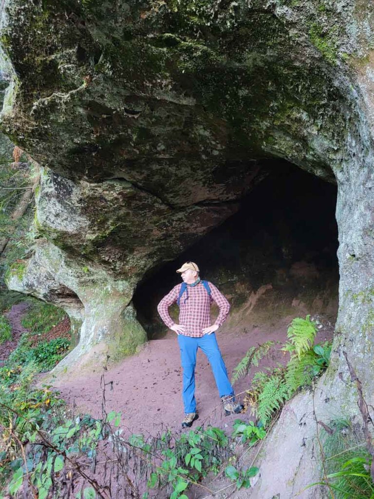 Die Teufelskammern im Naturdenkmal Großes Loch im Nordschwarzwald: Wunderwerk der Erosion