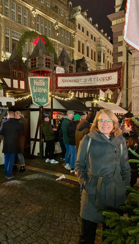 Gastautorin Alexandra auf dem Weihnachtsmarkt in Leipzig