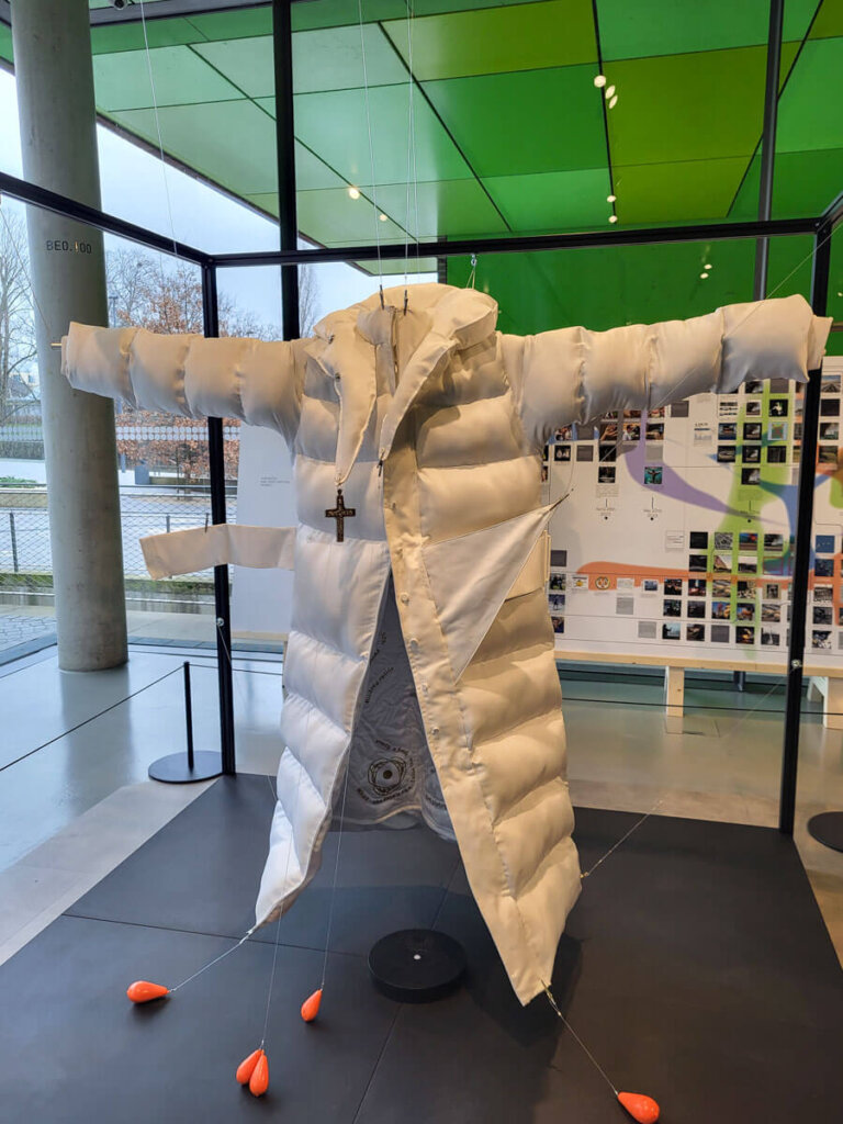 Exponat in der KI-Kunstausstellung im Forum der experimenta Heilbronn