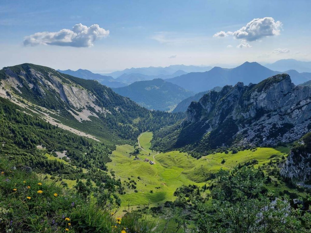 Herrliches Bergpanorama vom Rotwandgipfel