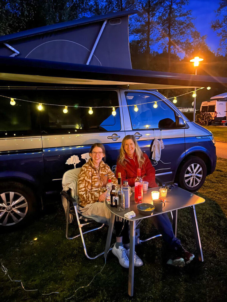 Camping-Romantik mit Bulli