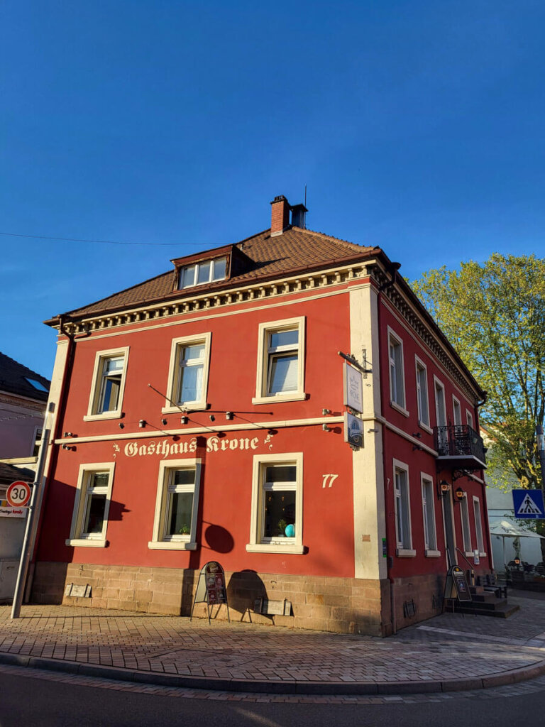 Das historische Gasthaus Krone ist heute eine beliebte Bar