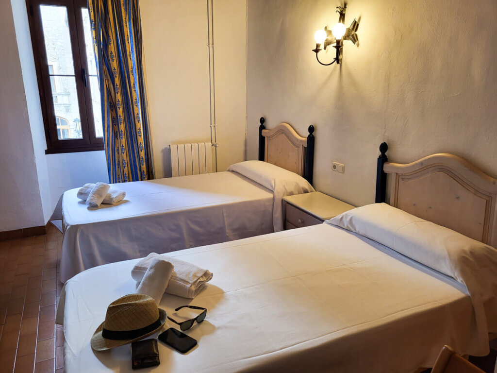 Unser einfaches Pilgerzimmer im Kloster lluc
