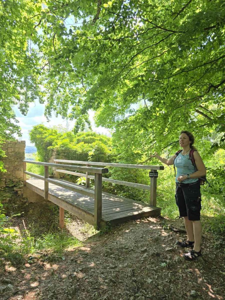 Angekommen bei Ruine Greifenstein hoch über dem Echaztal bei Holzelfingen