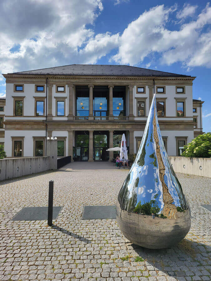 Filderkraut-Skulptur am Stadtpalais - Museum für Stuttgart